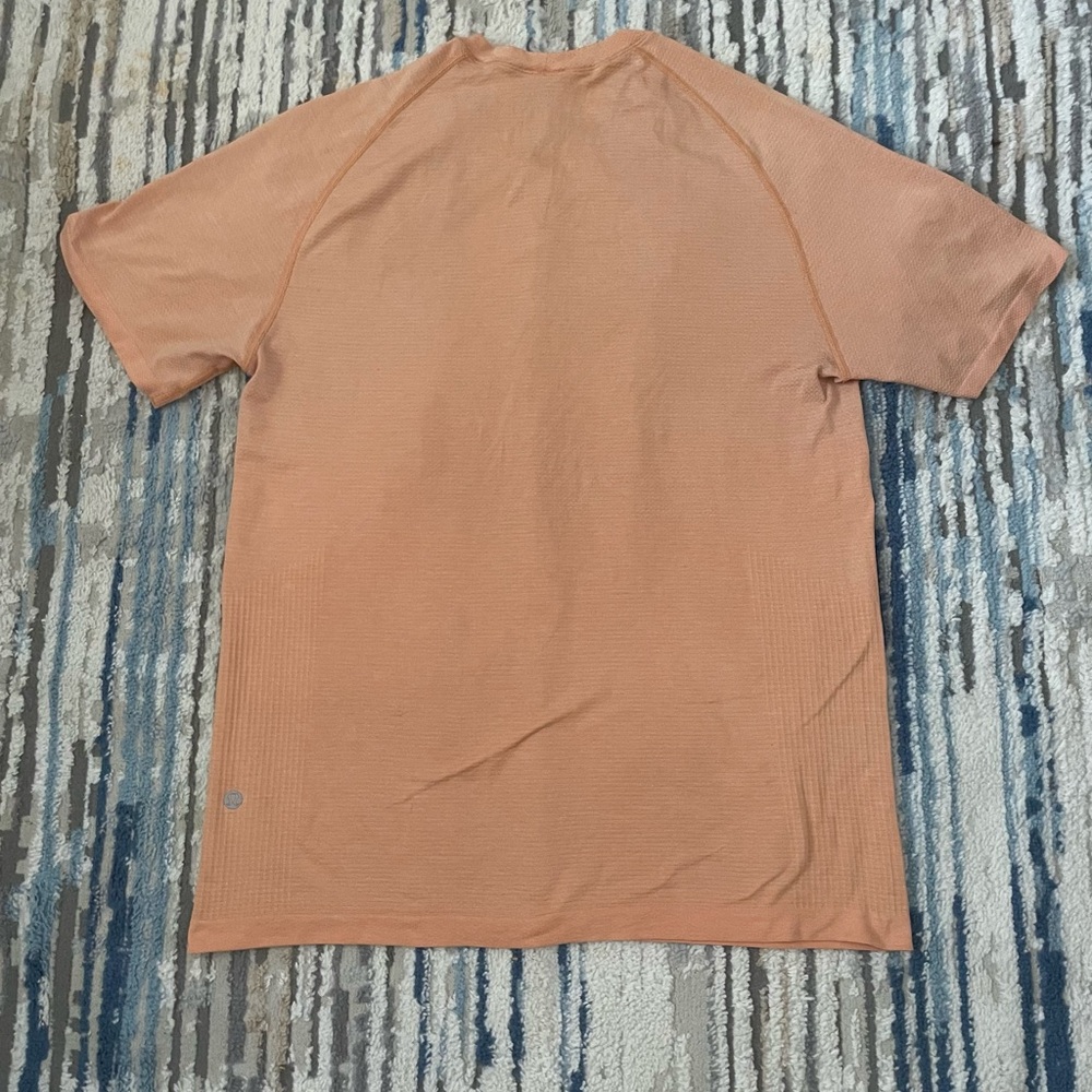 Lululemon Shirt Mens Medium Tee Casual Workout Stretch Crew Neck Short Sleeve - Picture 6 of 6